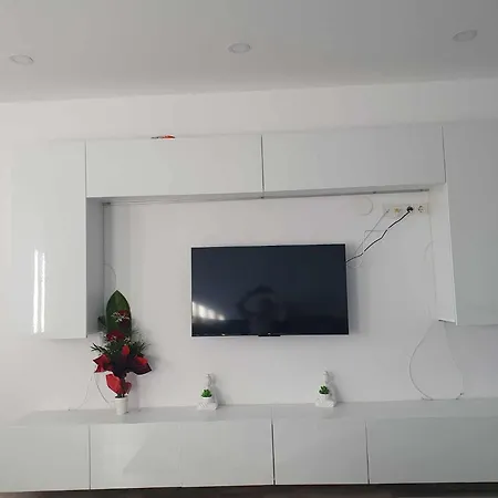 Nikolett Apartman Miercurea Ciuc Exterior photo