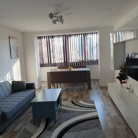 Nikolett Apartman Miercurea Ciuc Exterior photo